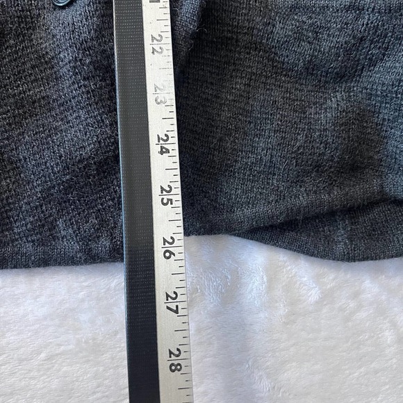 Ann Taylor Loft Sweater Womens Medium Gray Long Sleeve V-Neck Two Button Front - Picture 8 of 9